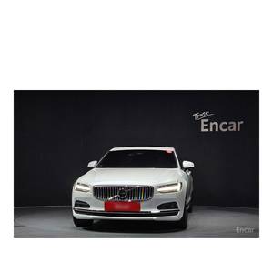 Volvo S90 B6 AWD Ultimate 2024 con Volante a la Izquierda, Caja de Cambios Automática, Asientos de Cuero, Cámara Trasera, 14,581 km, Color Brillante - Product Image 3