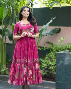 ชุดเดรสยาวพิมพ์ลายดอกไม้สไตล์ลำลองน่ารักแฟชั่นใหม่ประจำฤดูร้อนปี 2026 ของ AARYA แบบหลวมสไตล์ตะวันตกสำหรับผู้หญิง แขนยาวครึ่งแขน ซักได้ - Product Image 3