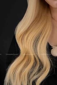 Vietnamien 100% Extension de tissage de cheveux humains non transformés Dôme Cap brut doux pas cher en vrac soyeux vague droite vierge blonde - Product Image 3