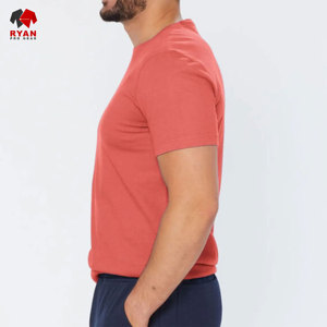 Ryan Pro Gear T-shirts personnalisés pour hommes Tissu respirant et confortable avec logo personnalisé - Product Image 6
