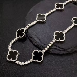 Collar de Trébol con Forma de Diamante de Lujo para Mujer, con Circonitas Cúbicas, Chapado en Plata, Cadena de Joyería de Moda - Product Image 3