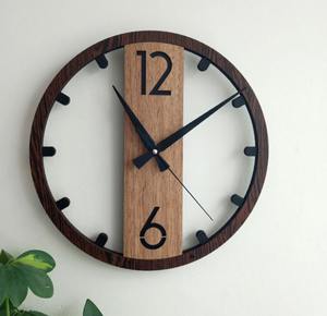 นาฬิกาแขวนผนังควอตซ์หน้าปัดเดียว ดีไซน์เรียบหรู ขนาดใหญ่ ทำจากไม้ เงียบไร้เสียงเดิน เหมาะสำหรับตกแต่งบ้านสไตล์โมเดิร์น ราคาประหยัด เหมาะสำหรับงานแต่งงาน - Product Image 1
