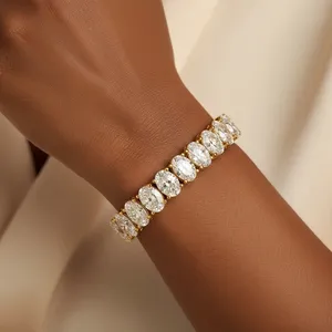 Pulsera de diamantes cultivados en laboratorio con corte ovalado en oro amarillo de 14k, 52 quilates - Product Image 4