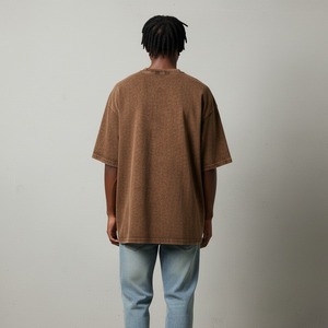 เสื้อยืดคอกลมแขนสั้นสีน้ำตาลสำหรับผู้ชาย ทรงโอเวอร์ไซส์ สีพื้น สไตล์ลำลอง ผ้าเจอร์ซีย์ถักจากผ้าฝ้าย 100% - Product Image 2