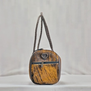 Nuevo Bolso de Hombro de Diseño Vintage con Doble Asa, Cierre de Cremallera Antirrobo y Forro de Piel de Vacuno Genuina - Product Image 3