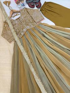 Élégante robe Salwar Kameez en soie dorée pour femme, longueur ras du sol, tenue traditionnelle indienne pour mariage, coupe ample, robe ethnique toutes saisons - Product Image 4