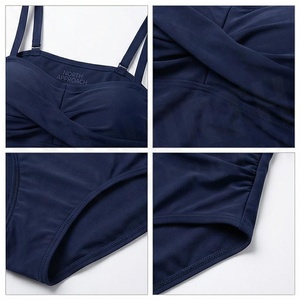 Traje de baño de una pieza para mujer NORTH BEACH, color azul marino, con diseño cruzado en la espalda, fruncido y con torsiones, elástico. - Product Image 4