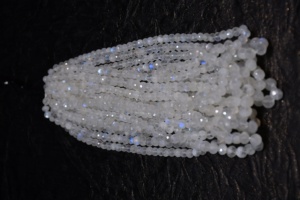 Cuentas facetadas de piedra lunar arcoíris - Para la elaboración de joyas - Product Image 2