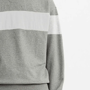 เสื้อสเวตเชิ้ตผู้ชายขายดี ผ้าฝ้ายฟลีซ 100% แขนยาว สวมใส่สบาย คอวี ทรงพอดีตัว ระบายอากาศได้ดี เหมาะสำหรับฤดูหนาว - Product Image 2