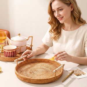Bandeja de Servir de Ratán Moderna y Única de United Trade World, con Tema de Frutas, Decoración para el Hogar, Elegancia Natural, Ramadán, Eleva la Estética de tu Hogar - Product Image 1