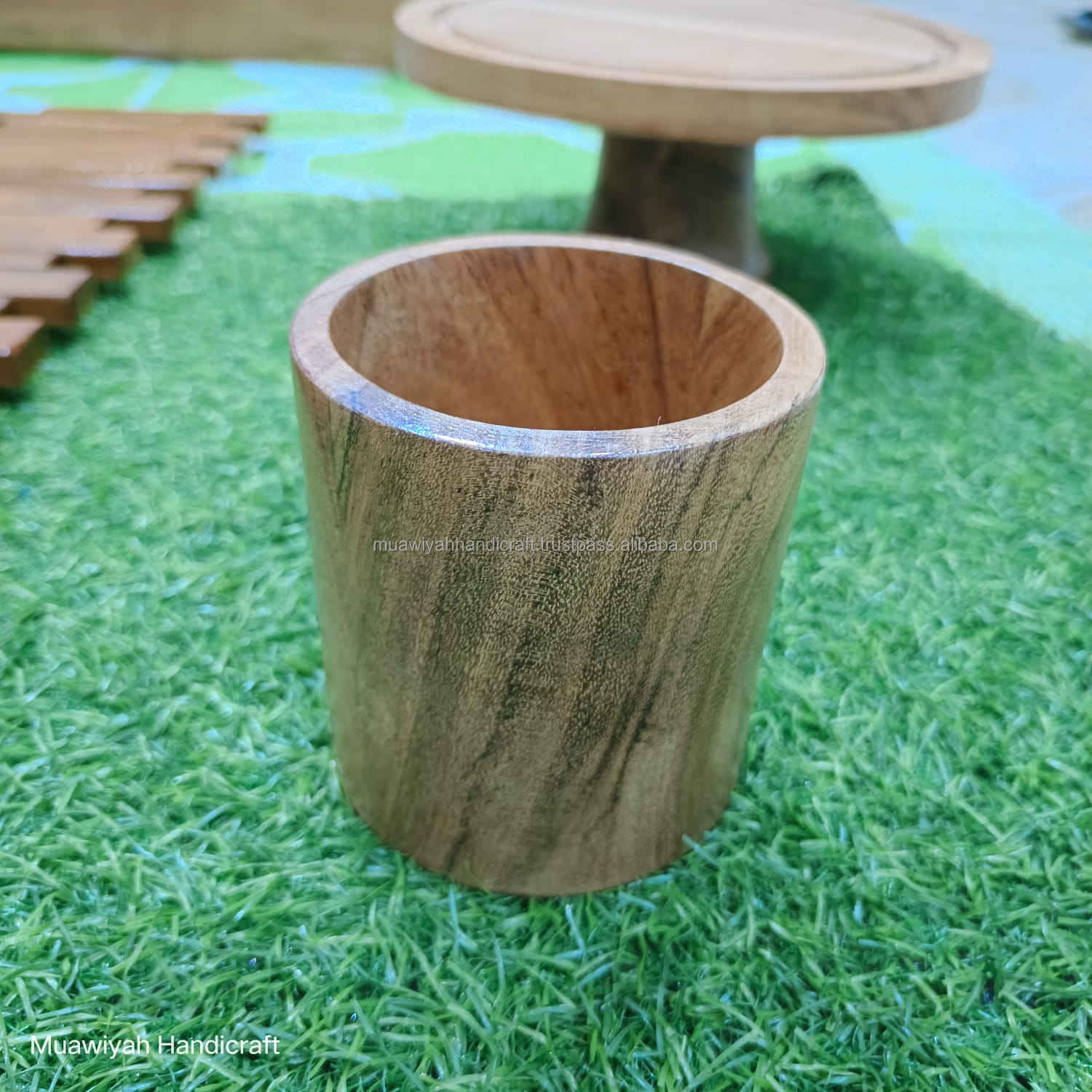 สีไม้ธรรมชาติ