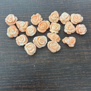 ปะการังอิตาลีธรรมชาติรูปดอกกุหลาบแกะสลัก ขนาด 7-10 มม. สีชมพูกุหลาบ คุณภาพเกรด AAA ปะการังดิบ ไม่ผ่านการปรับแต่ง สำหรับทำเครื่องประดับ ขายส่ง - Product Image 3