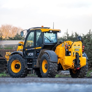 Venta al por Mayor de Manipulador Telescópico JCB 560 80 con Motor Diésel de Alta Eficiencia, 8.1 m, Capacidad de 2500 kg para Proyectos Industriales - Product Image 6