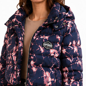 Parka Impermeable con Capucha para Mujer, Resistente, con Construcción Transpirable y Forro Aislante Grueso para Actividades al Aire Libre - Product Image 3