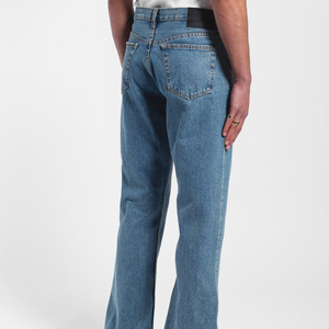 Jeans évasés pour hommes, coupe bootcut, non extensibles, en denim élégant délavé, vente en gros, pantalons de mode été-automne - Product Image 2