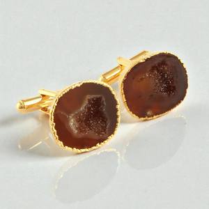 กระดุมข้อมือแบบชิ้นเดียวทำจากหินอาเกตอะควาดรูซี่เคลือบทอง งานแฮนด์เมดสำหรับผู้ชาย - Product Image 4