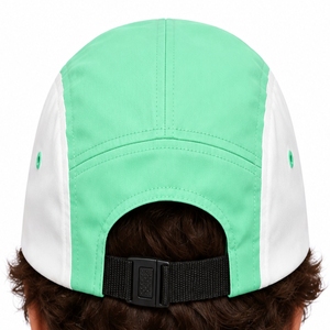 Gorra de Campamento Unisex de 5 Paneles, Ajustable, Personalizable, Ligera, con Frente Curvo, Diseño de Dos Tonos - Product Image 6