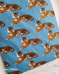 Tissu imprimé animalier 2026, très demandé, vendu au mètre, matière douce et respirante de qualité supérieure pour robes, prix d'usine - Product Image 2