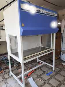 Cabina de Flujo Laminar Horizontal de 4 pies, Banco de Trabajo Limpio para Laboratorio Industrial, Filtro HEPA (99.97% de Eficiencia), Superficie de Trabajo de Acero Inoxidable - Product Image 3
