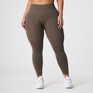 Leggings de Yoga Casuales de Cintura Alta para Mujer, Transpirables, Estilo Moderno, Venta al Por Mayor, Hechos en Pakistán - Product Image 1