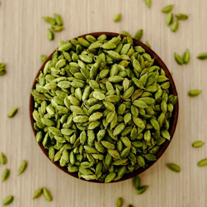 Indian Premium Green Cardamom <b>Pods</b> 6-7mm Small Size Natural Aromatic Elaichi Whole Spice APSS Tradesphere Vacuum Packed - Product Image 1