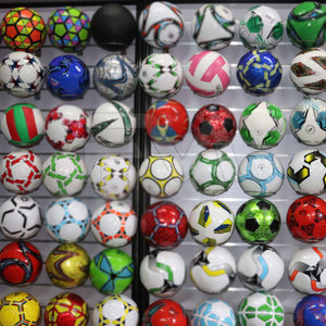 Balón de Fútbol Cosido a Máquina de Diseño Nuevo, Material Duradero, Marca Privada, Superventas - Product Image 6