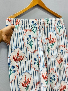 ชุดนอนผ้าฝ้ายลำลองลายดอกไม้ ชุดสำหรับงานแต่งงาน ทรงเข้ารูป คอวี แขนยาว ระบายอากาศได้ดี เหมาะสำหรับฤดูร้อน ติดกระดุม - Product Image 5