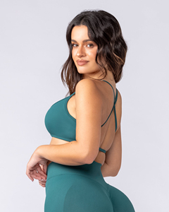 Soutien-gorge de sport pour femme, couleur unie, col rond, bretelles spaghetti, maintien moyen, respirant, design sans couture - Product Image 5