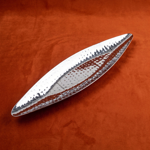Luxury Boat Shaped Hammered Metal Chocolate Platter <b>Tray</b> With <b>Mirror</b> Polished Finish, Perfect For Hotels And Home Decoration - Product Image 4