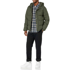 Veste matelassée imperméable à capuche personnalisée la plus vendue, coupe-vent, chaude, pour homme, idéale pour l'hiver et les activités de plein air - Product Image 1