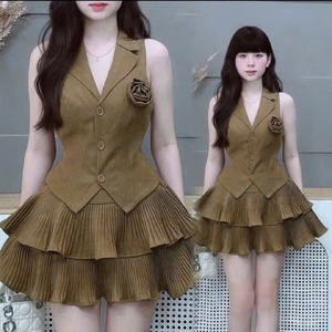 Conjunto de Ropa Corta y Bonita de 2 Piezas para Mujer, Precio Económico, Estilo Casual Natural, Lavable, Empaque Personalizado, Fabricante de Vietnam - Product Image 4