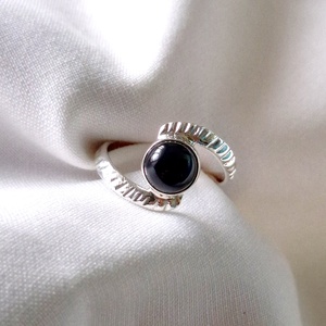 Natural Black Onyx Cabochon <b>925</b> <b>Silver</b> <b>Ring</b> | Artisan Handmade Statement <b>Ring</b> - Product Image 3