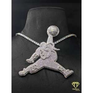 Pendentif de luxe pour joueur de basketball, entièrement serti de diamants Moissanite VVS, en argent sterling 925, bijoux Hip Hop par Trisha Jewels - Product Image 5