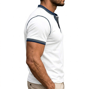 Camiseta Henley Moderna de Corte Atlético para Hombre – Ropa Urbana de Diseño de Alto Rendimiento - Product Image 3
