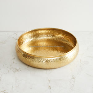 Metal <b>Round</b> Hammered Gold Serving Decorative <b>Tray</b> Latest Design Attractive Design Set Bowl Shape <b>Trays</b> - Product Image 1