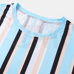 T-shirts personnalisés pour hommes, tendance du moment, 100 % polyester premium, respirants, été, 240 GSM, anti-rétrécissement, vente en gros - Product Image 2