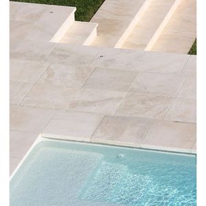 Disponibilité en vrac de tuiles faites sur commande de calcaire de coupe pour l'extérieur de villa et la finition extérieure aiguisée - Product Image 6