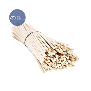 Bâtonnets diffuseurs en rotin écologiques très demandés pour une utilisation sans flamme à la maison et la décoration intérieure - Product Image 1