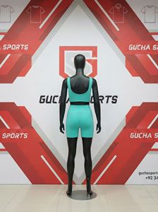 Ensemble de yoga sans coutures pour femmes, tissu extensible et respirant, short taille haute et soutien-gorge de sport, évacuation de l'humidité, coupe ajustée, OEM - Product Image 6