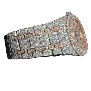Montre pour homme de luxe de qualité supérieure avec bracelet en cuir 41 mm, saphir, clarté VVS, moissanite, diamant, résistante à l'eau - Prix - Product Image 1
