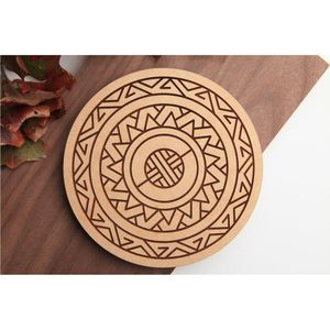 แผ่นรองกันความร้อนไม้ลายแมนดาลาแบบตัดด้วยเลเซอร์ ขายส่ง แผ่นรองแก้วไม้ทรงกลมลายเรขาคณิต แผ่นรองหม้อ - Product Image 5