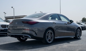 VENTES AUX ENCHÈRES DE MERCEDES-BENZ <span class=keywords><strong>CLA</strong></span> <span class=keywords><strong>35</strong></span> <span class=keywords><strong>AMG</strong></span> 2025 D'<span class=keywords><strong>OCCASION</strong></span> – Berlines en bon état, boîte de vitesses, moteur turbo, intérieur sombre, ACC - Product Image 2