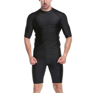 Traje de Neopreno de Cuello Alto y Cuerpo Completo en Rojo y Negro, Manga Larga, Impermeable, para Todas las Estaciones, Traje de Baño para Hombre - Product Image 1