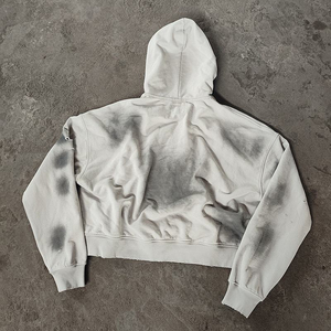 Hoodies noirs en gros pour femmes, personnalisables avec logo, à manches longues, couleur unie, coupe courte, pour la vente en gros OEM - Product Image 2
