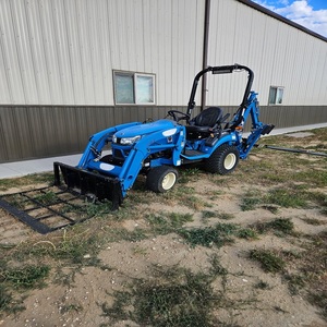 Tracteur diesel haute performance LS avec transmission 4x4 et fonction PTO, idéal pour les besoins en équipement agricole moderne - Product Image 4
