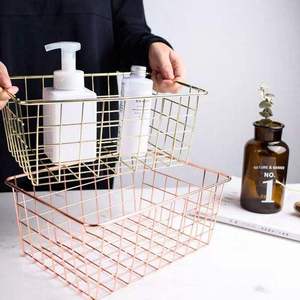 Paniers à fruits minimalistes en métal et fer avec finitions noires mates élégantes, parfaits pour les cuisines de style scandinave - Product Image 2