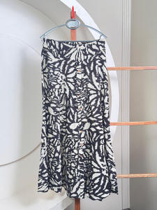 2025 venta al por mayor primavera elegante transpirable Casual Color sólido cintura alta viscosa Midi longitud faldas de las mujeres con descuento Popular - Product Image 3