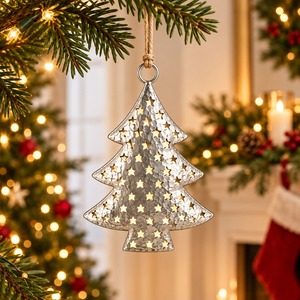Ornement de Noël rustique en métal argenté texturé à suspendre, décoration de maison pour les fêtes - Product Image 1