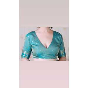 Sari Tradicional de Seda Suave Rosa Bebé con Bordado Zari, Arte Warli, Ropa India y Pakistaní - Product Image 1