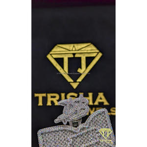 Colgante de Personajes y Números con Incrustaciones de Diamantes Moissanite VVS de Alta Calidad Premium con Plata de Ley 925 por Trisha Jewels - Product Image 3